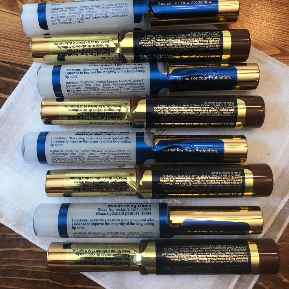Lipsense - Picture 3 of 3